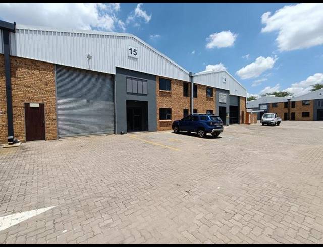 INDUSTRIAL PROPERTY TO RENT IN STRYDOM PARK